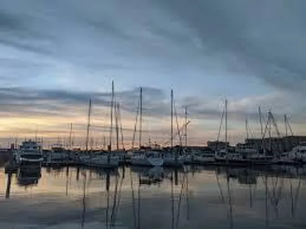 33 Lockwood Dr #T11, Charleston, SC 29401