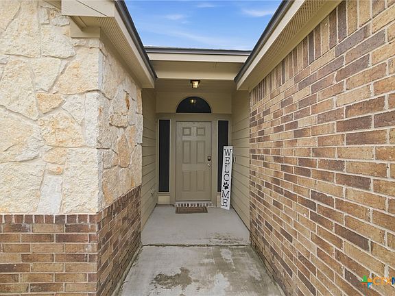 4th image of 1020 Jamestown Dr