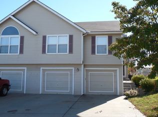 103 Galway St, Smithville, MO 64089