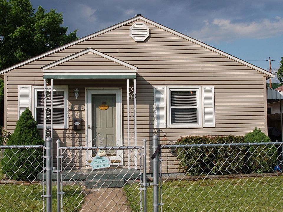 1st image of 5020 Washington Ave SE