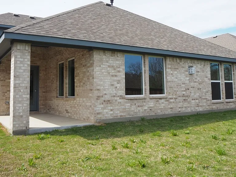 2201 Yellowhammer Rd — Photo 35