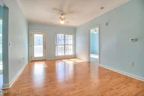 3rd image of 2813 Bloomfield Ln Unit 205