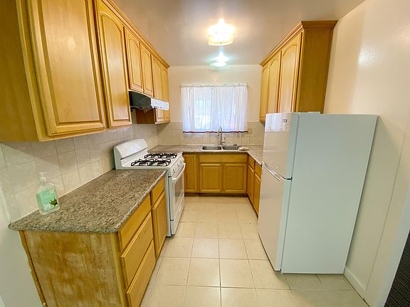 4th image of 4217 San Miguel Way