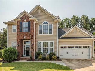 6602 Charter Hills Rd, Charlotte, NC 28277