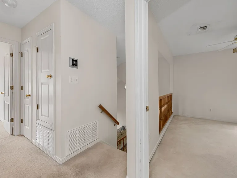 6740 Scotts Pl — Photo 21