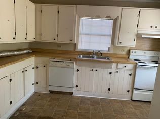 107 S 10th Ave, Hattiesburg, MS 39401