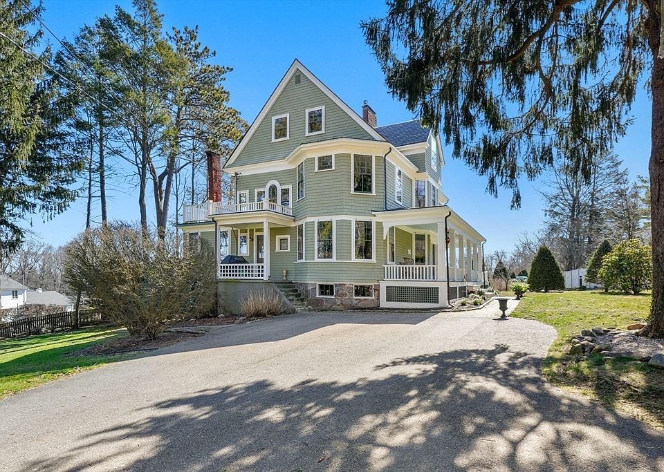 376 Brush Hill Rd, Milton, MA 02186 Zillow