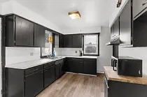 825 Michigan Ave — Photo 5