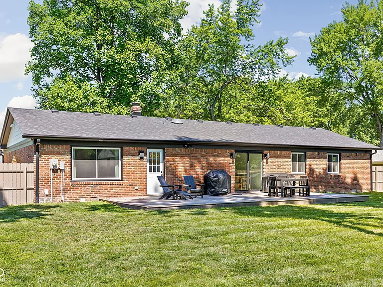 10605 Penn Dr — Photo 28