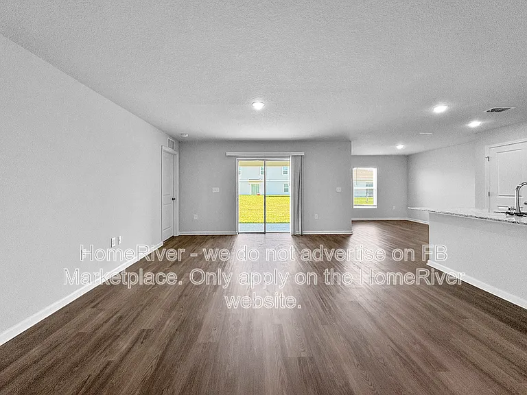 2491 NW 23rd Ave — Photo 5