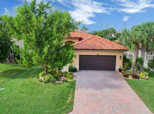 7085 Damita Dr, Lake Worth, FL 33463