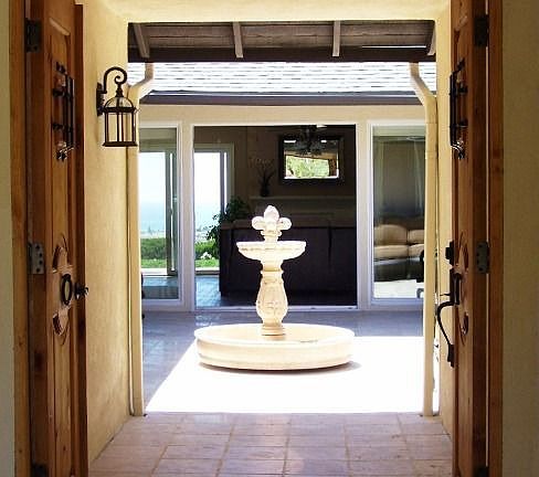 Entry into the courtyard