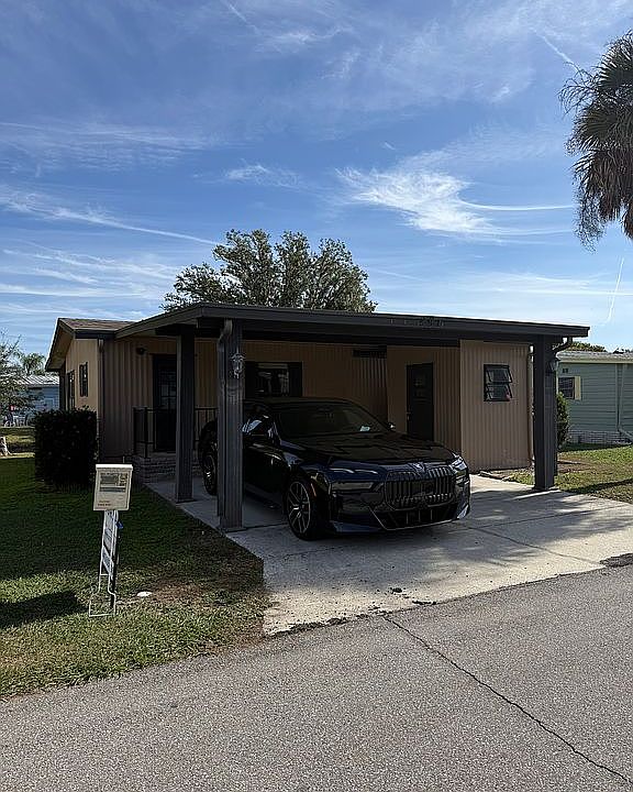 1st image of 291 Country Club Dr
