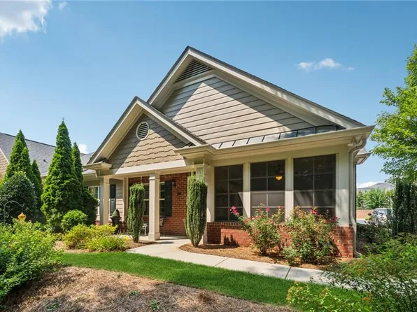268 Orchards Cir, Woodstock, GA 30188