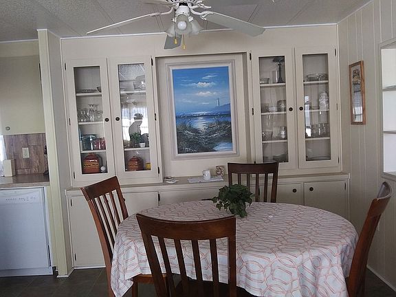5th image of 219 Alice Dr
