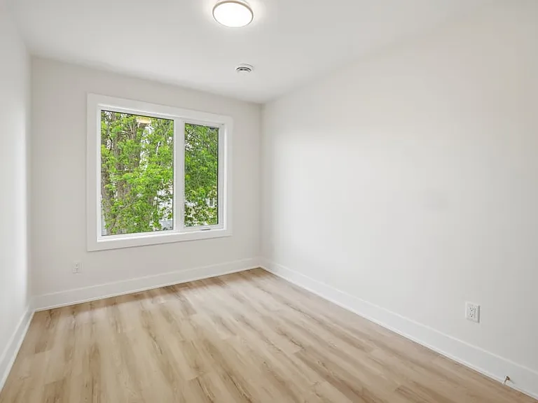 157 Glynn Ave #A — Photo 8