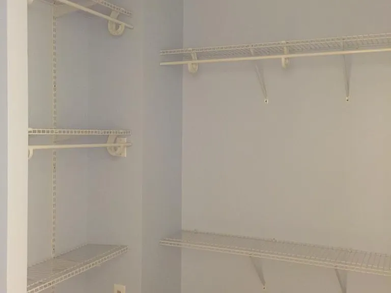 Master BR's walk-in closet