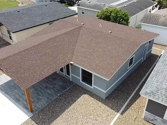 4th image of 2113 E Bogey Dr