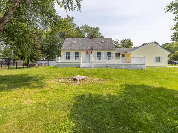 52 Buttonwood Road, South Berwick, ME 03908