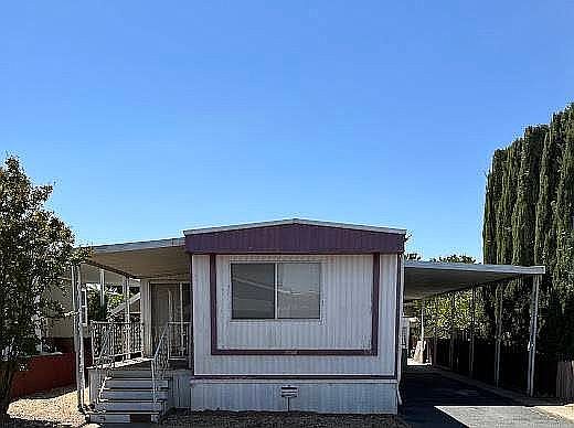 1st image of 1830 E Yosemite Ave Space 265