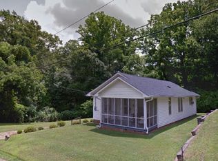 49 New St, Buford, GA 30518
