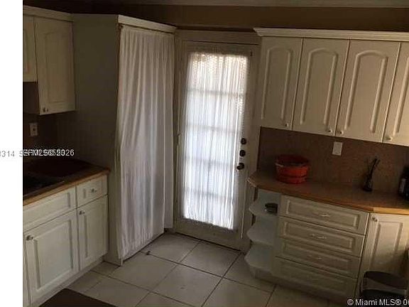 4th image of 10794 N Kendall Dr APT B23