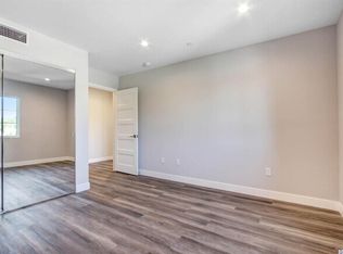 2218 Montrose Ave #E, Montrose, CA 91020