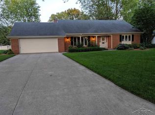 461 Somerset Rd, Saginaw, MI 48638