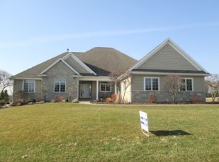 1333 S Sedona Cir, Oneida, WI 54155