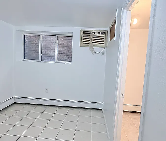 2578 W 16th St #1B — Photo 11
