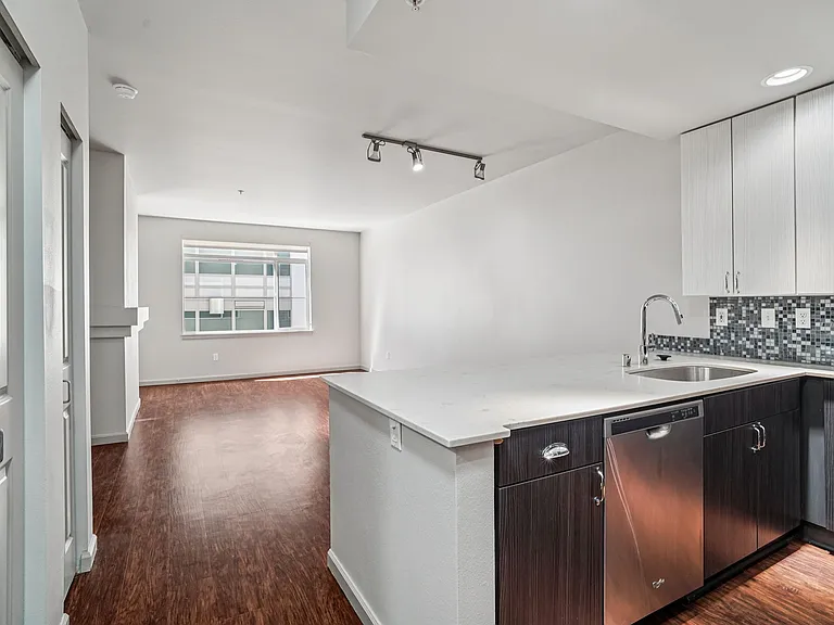 Borgata Apartment Homes — Photo 89