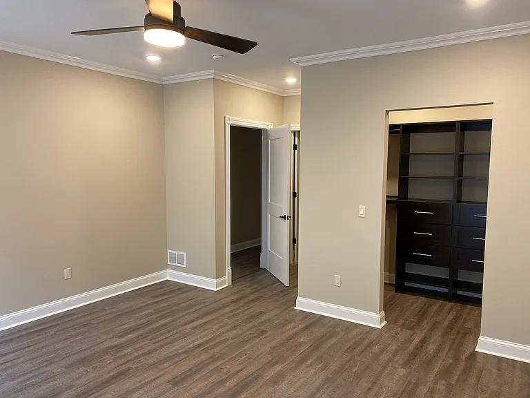 The Heartford Luxury Apartments — Photo 52