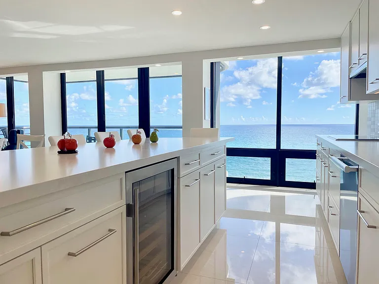 250 S Ocean Blvd #6F — Photo 27