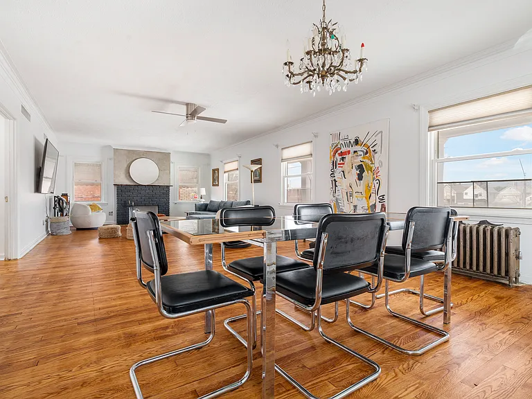 6016 Saint Clair Ave — Photo 17