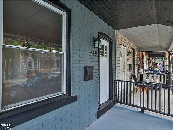 4th image of 619 Sioux St