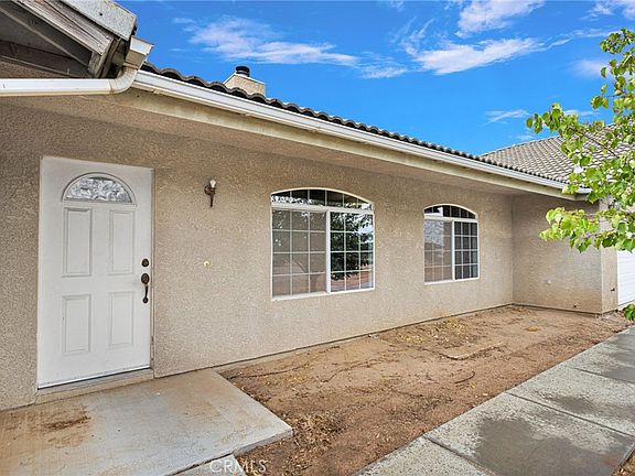 5th image of 10432 Atsina Rd