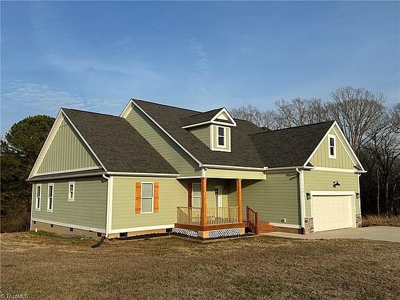 2nd image of 139 Old Quarry Rd