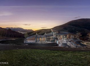 9635 E Maple Dr, Huntsville, UT 84317