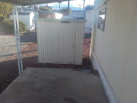 3rd image of 1600 S San Jacinto Ave Spc 133