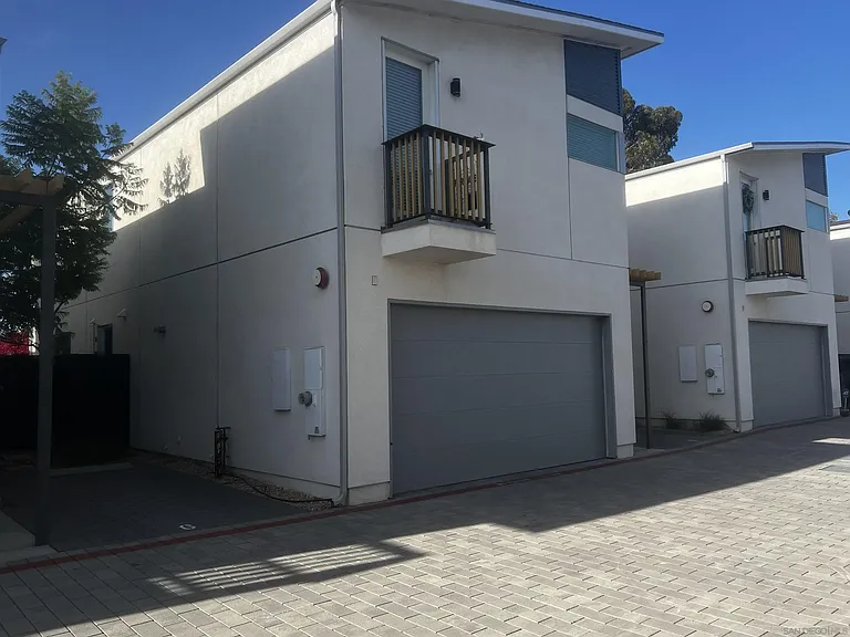1166 Holly Ave #7 — Photo 12