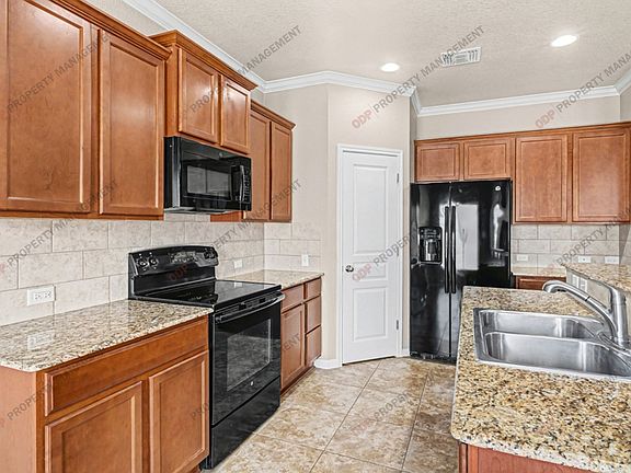 5th image of 424 Wedgwood Dr