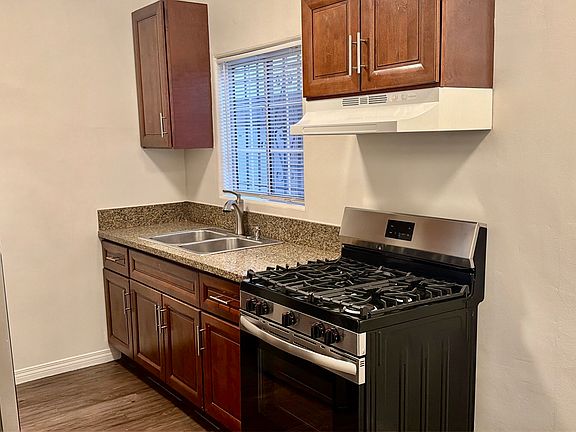 5th image of 1410 E Florida St #5-B