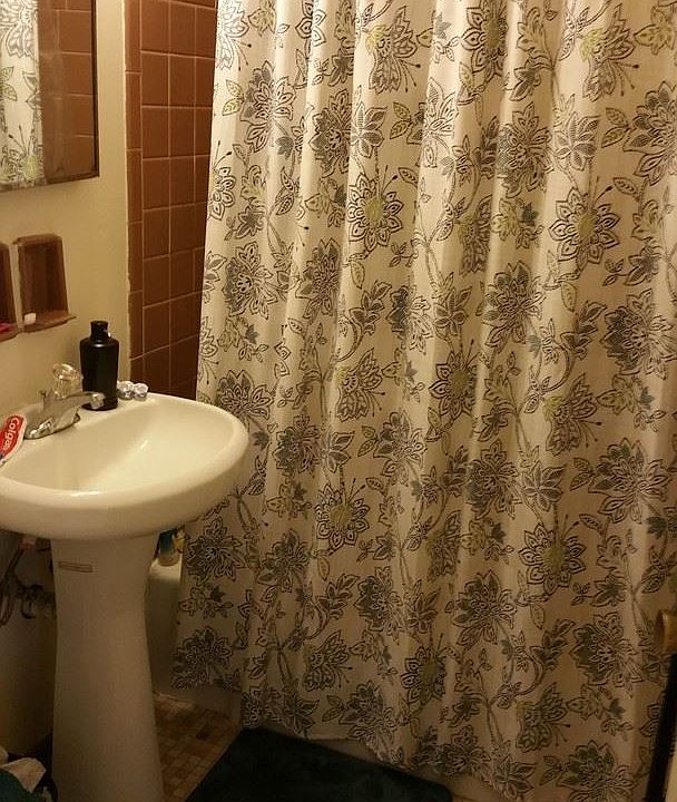 1st image of 1579 N Farwell Ave APT 204