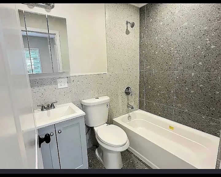 307 Littleton Ave #3A — Photo 5