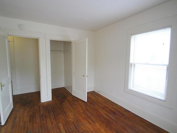 4th image of 531 Highland St SE