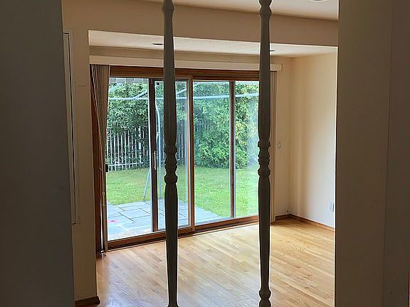 4th image of 284 Cameo Ct