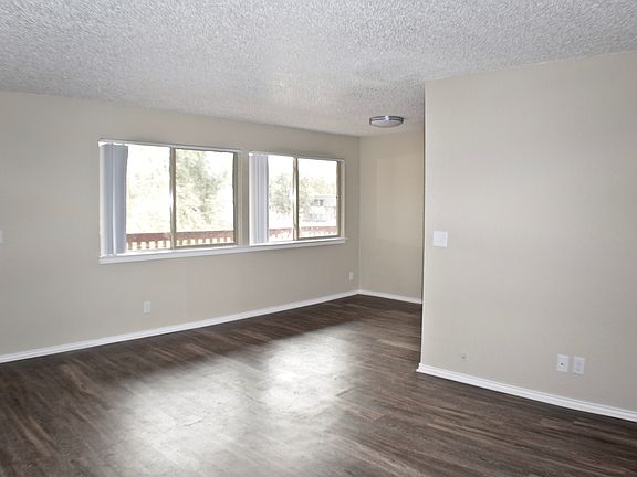 Living room to dining room