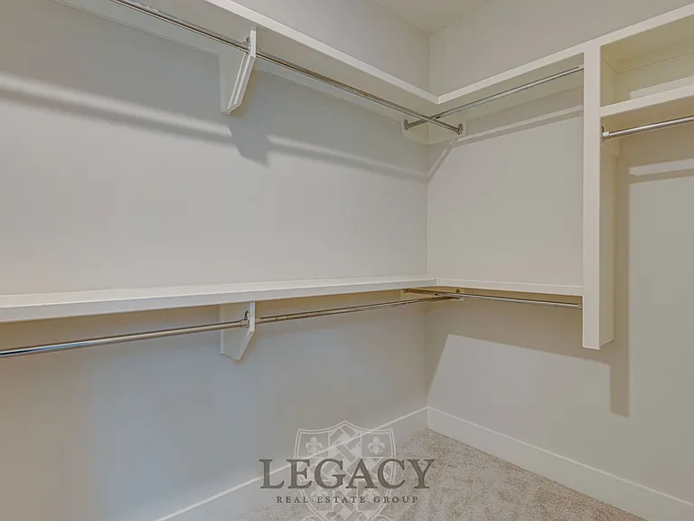 600B 45th Ave — Photo 14