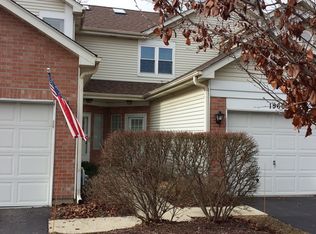 1560 Darien Lake Dr, Darien, IL 60561