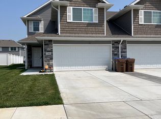 746 W Desert Vista Dr, Lincoln, NE 68523